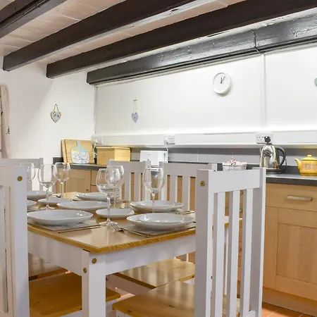 Cobblestones Tatil Evi *